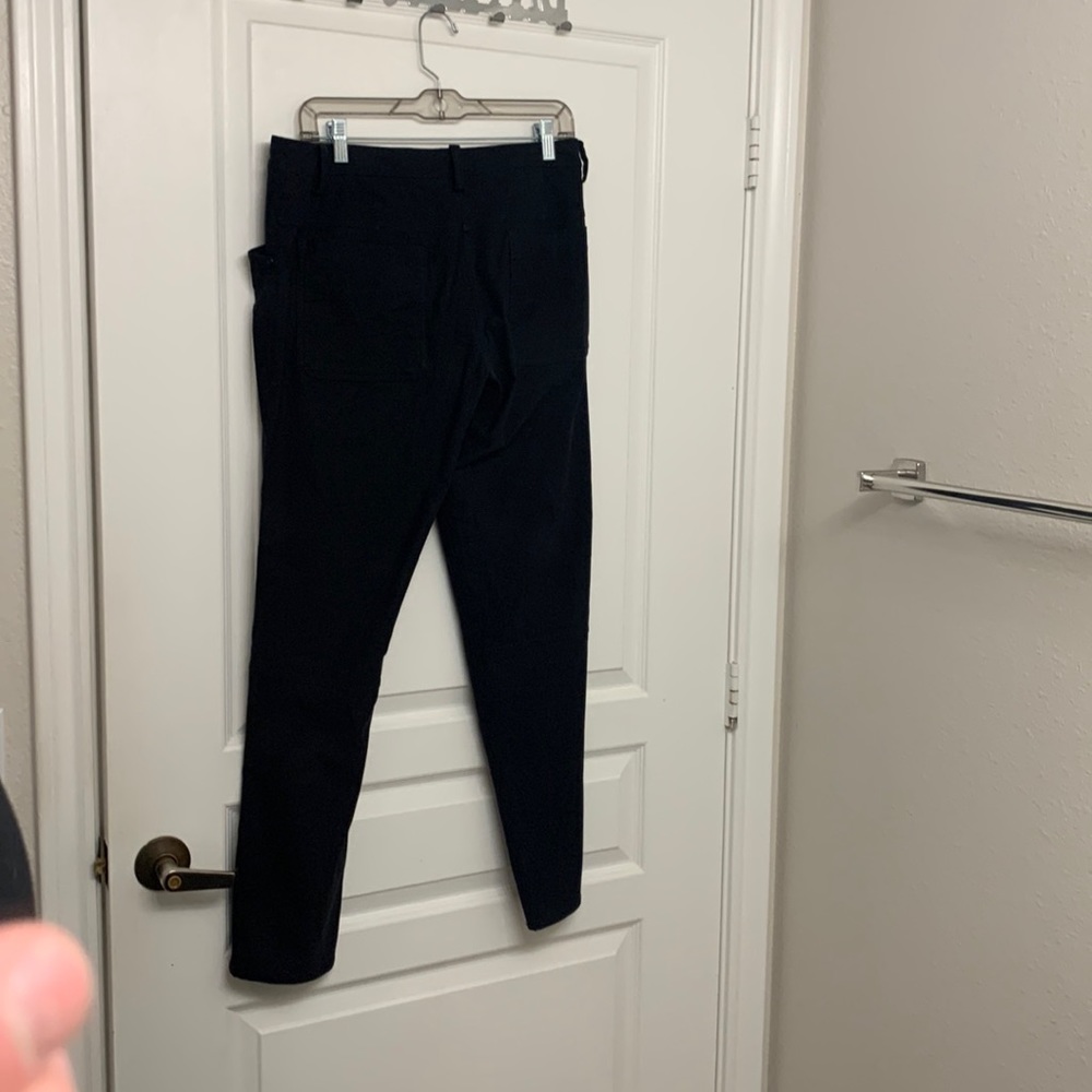 Lululemon ABC Pants Black Classic Fit READ
